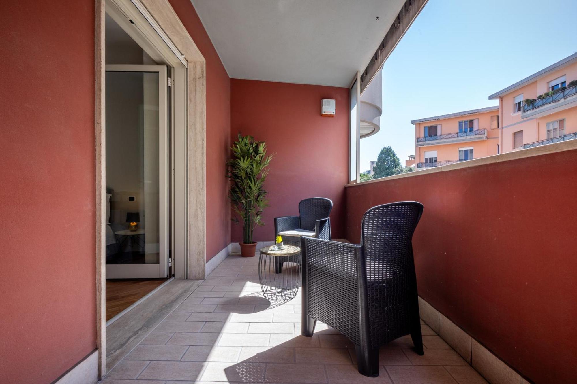 Fior Di Loto Central Cagliari Buitenkant foto