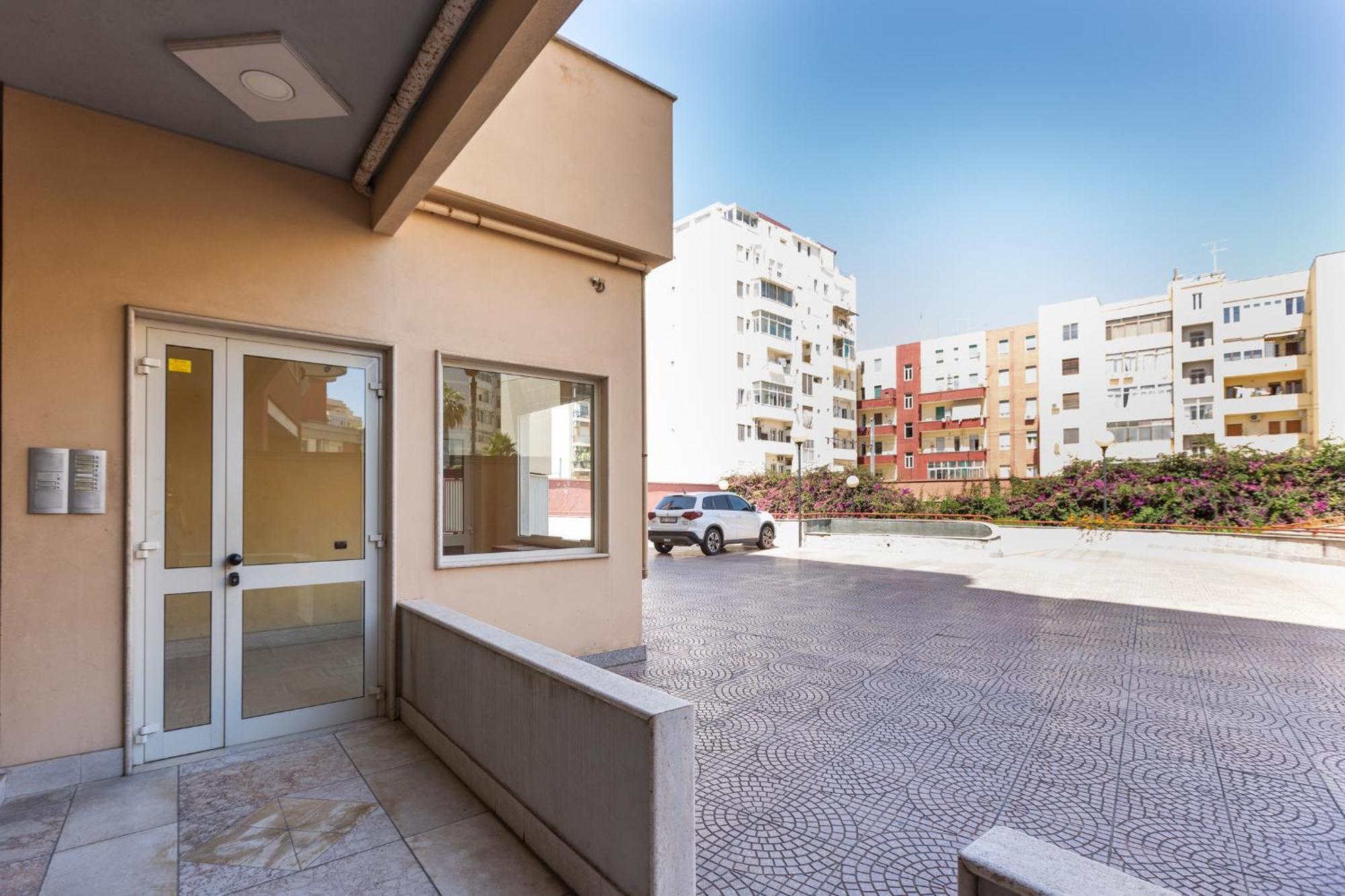 Fior Di Loto Central Cagliari Buitenkant foto
